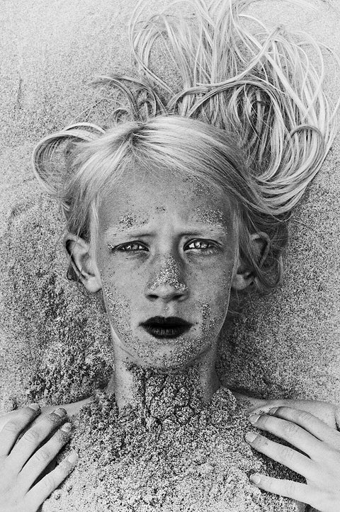 Let the Waves Hit Your Feet